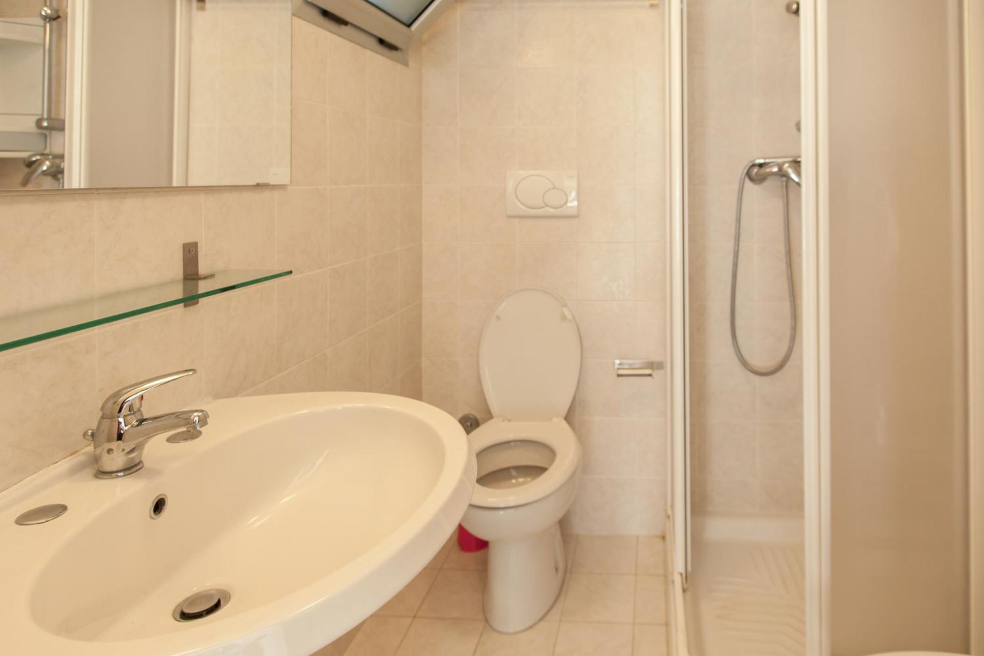 Camping & Residence Il Pioppeto فاستو المظهر الخارجي الصورة